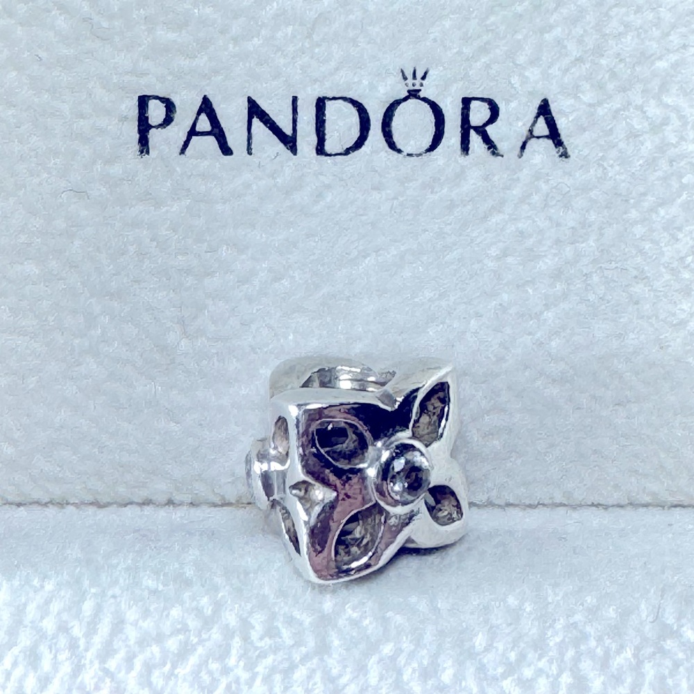 Pandora Three Sided Flower Charm